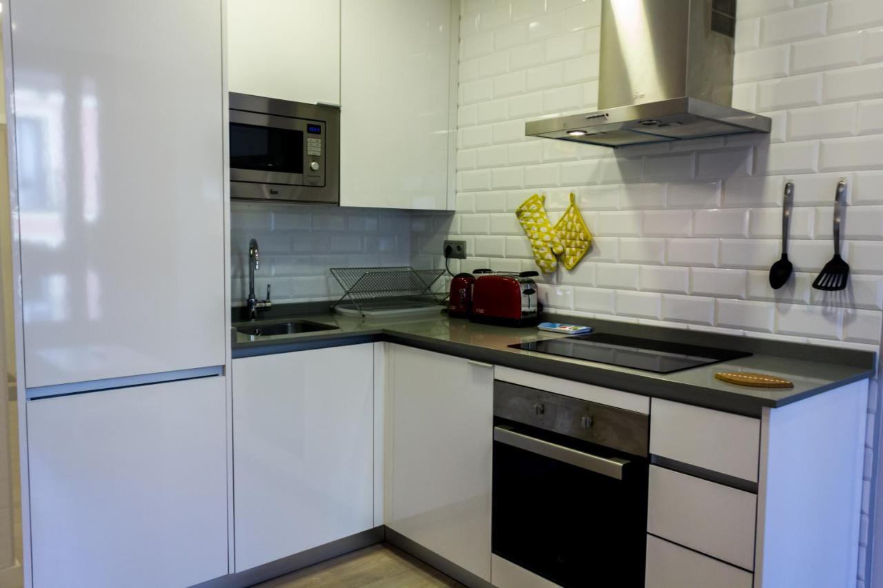 Arenal Suites Preciados مدريد الغرفة الصورة